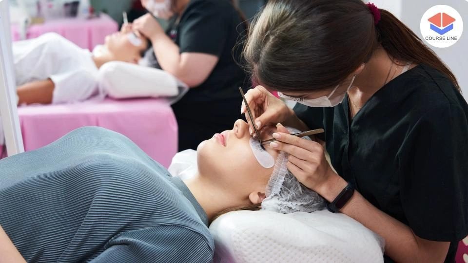 Lash Lift and Tint Training Course Thumbnail