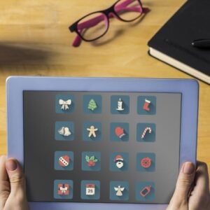 Functional Skills Digital Literacy: Everyday Online Tools & Apps Course Thumbnail